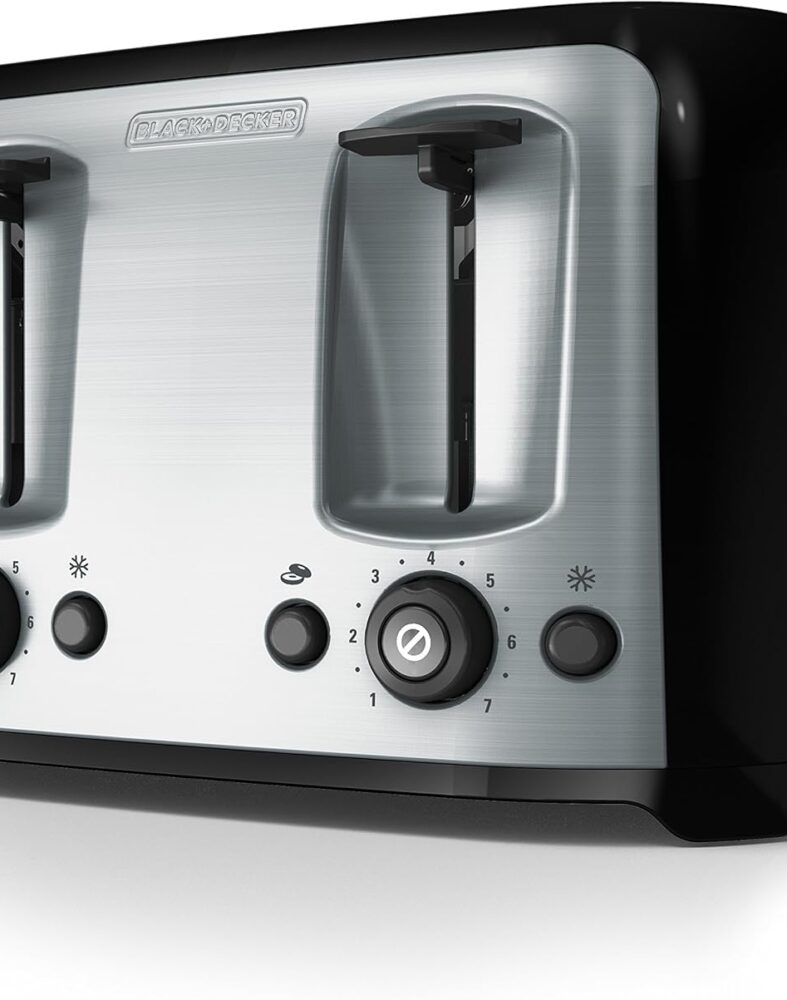 BLACK+DECKER 4-Slice Toaster with Extra-Wide Slots